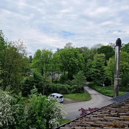 Zuhause Im Gruenen ホームステイ *