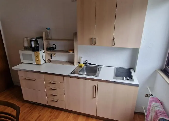 Homestay Zuhause Im Gruenen Essen